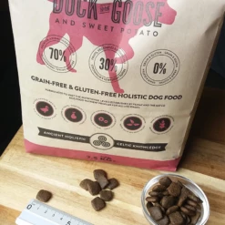 CELTIC CONNECTION - ANATRA CON OCA E PATATE DOLCI 7 CELTIC CONNECTION - ANATRA CON OCA E PATATE DOLCI -Negozio Biopetstore economico CELTIC CONNECTION ANATRA CON OCA E PATATE DOLCI 2