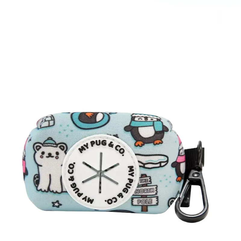 MY PUG & CO - BORSA PORTA SACCHETTI IGIENICI WINTER DAYS 3 MY PUG & CO - BORSA PORTA SACCHETTI IGIENICI WINTER DAYS