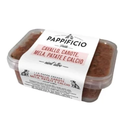 PAPPIFICIO PELITTA - CAVALLO CON CAROTA, MELA, PATATA E CALCIO
