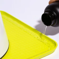 ZEE DOG - TAPPETINO PER CIOTOLA 100% GOMMA NATURALE -Negozio Biopetstore economico ZEE DOG TAPPETINO PER CIOTOLA 100 GOMMA NATURALE 3